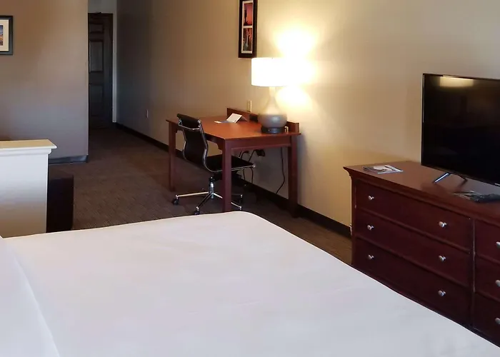 Comfort & Phoenix Sky Harbor Airport 3* Tempe