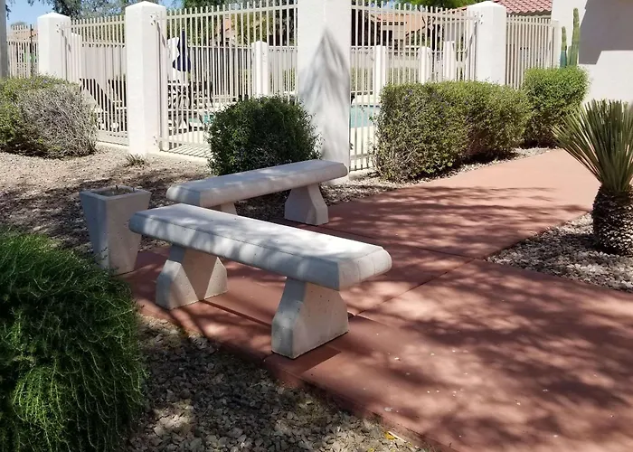Hotel Comfort & Phoenix Sky Harbor Airport 3*