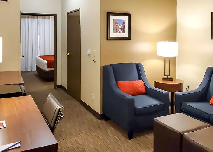 Hotel Comfort & Phoenix Sky Harbor Airport Tempe