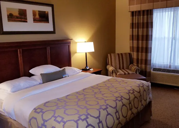 Comfort & Phoenix Sky Harbor Airport Hotel