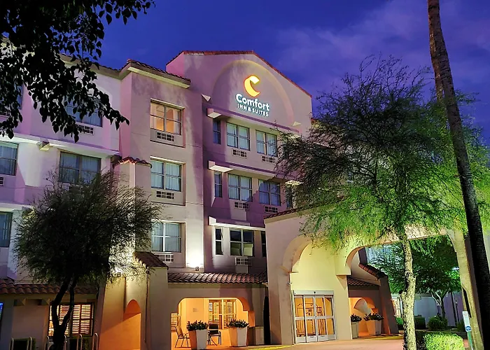 Hotel Comfort & Phoenix Sky Harbor Airport 3*
